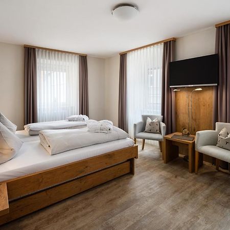 Hotel Zur Post Bad Abbach Rum bild