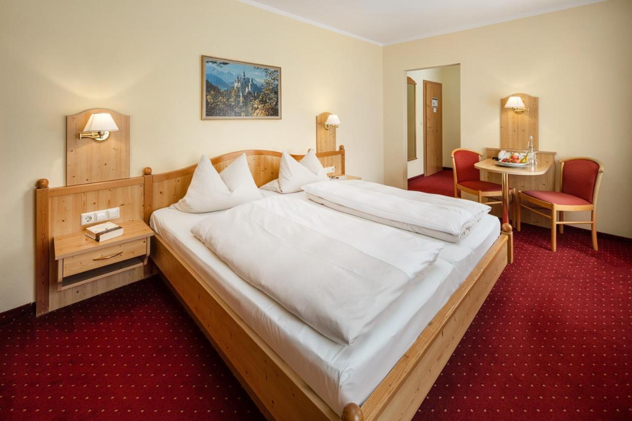 Hotel Zur Post Bad Abbach Rum bild
