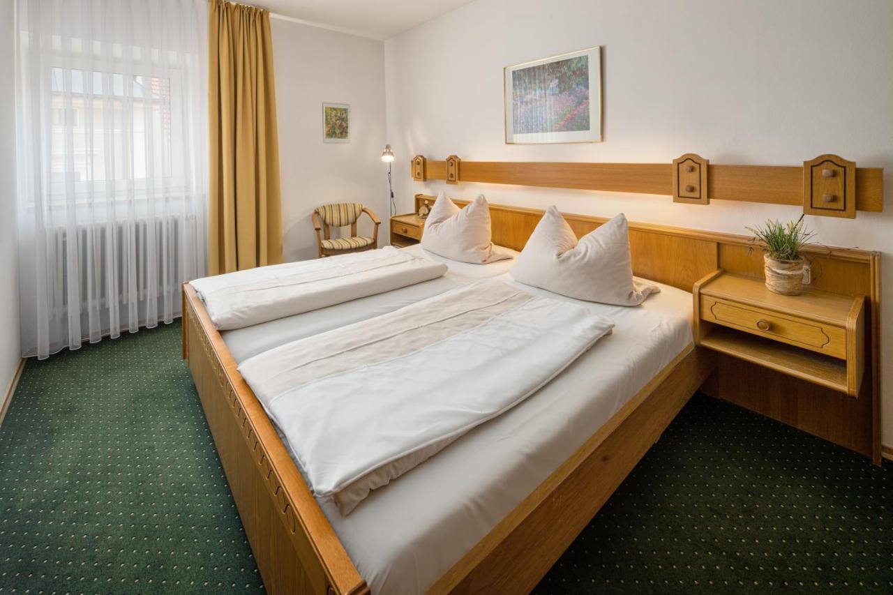 Hotel Zur Post Bad Abbach Rum bild
