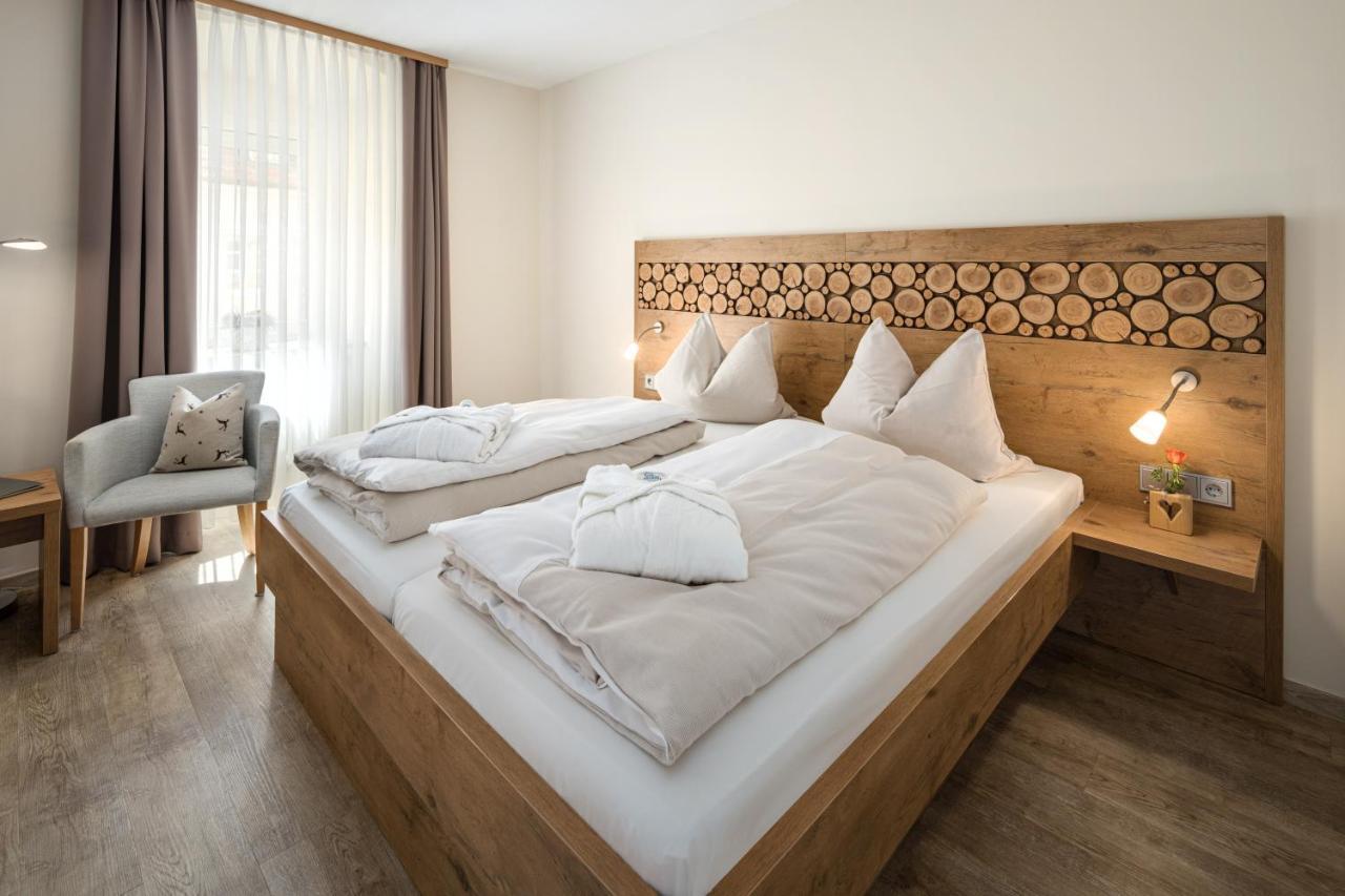 Hotel Zur Post Bad Abbach Exteriör bild